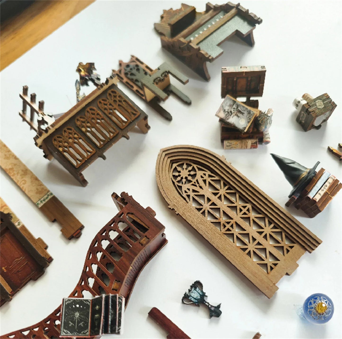 DIY Wizarding World Booknook(Free shipping)