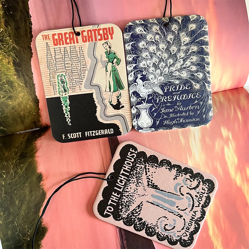 Masterpiece series of personalized wind aromatherapy card pendant paper aromatherapy car closet fragrance tablets