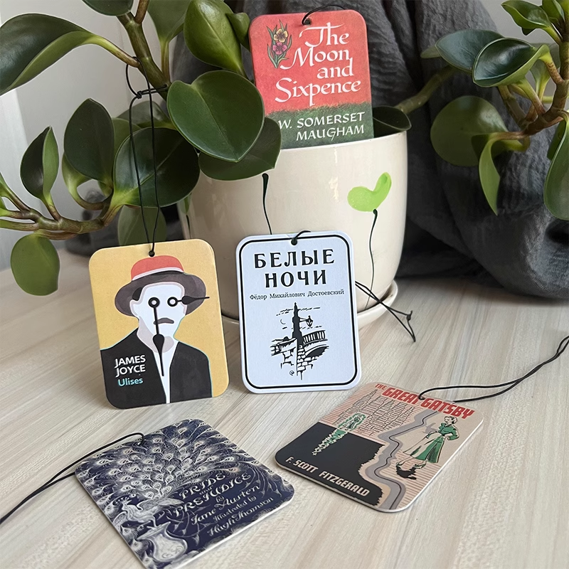 Masterpiece series of personalized wind aromatherapy card pendant paper aromatherapy car closet fragrance tablets